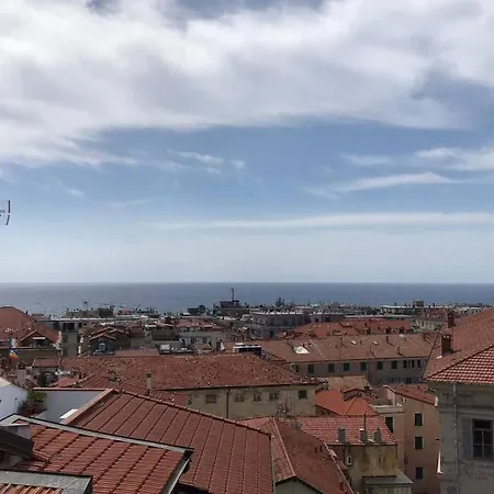 Daire Volker's Home-vista Mare Centro *