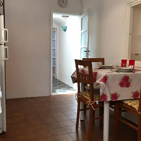 Volker's Home-vista Mare Centro Σαν Ρέμο